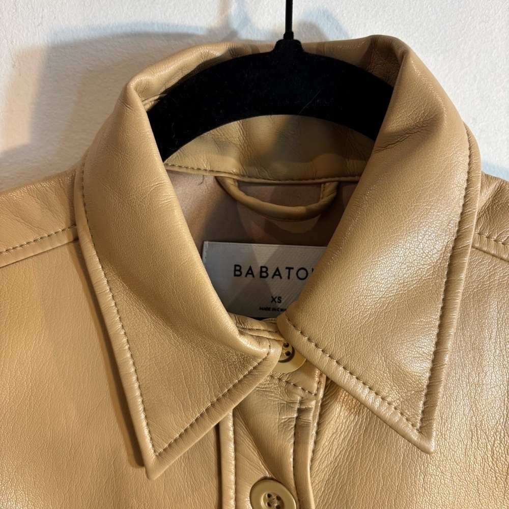 BABATON Sz XS Oversized Faux Leather Shacket Drop Shoulder Patch Pockets Tan - Picture 2 of 9